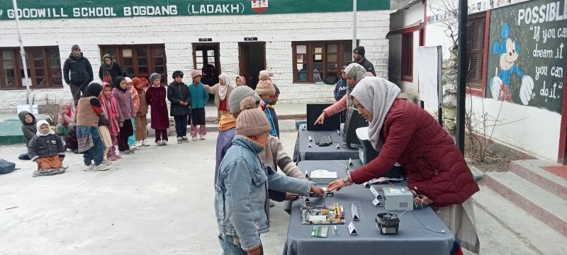 WORLD COMPUTER LITERACY DAY